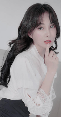 董欣(肖云)个人资料照片