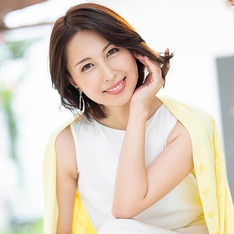 佐田茉莉子(さたまりこ)个人资料照片