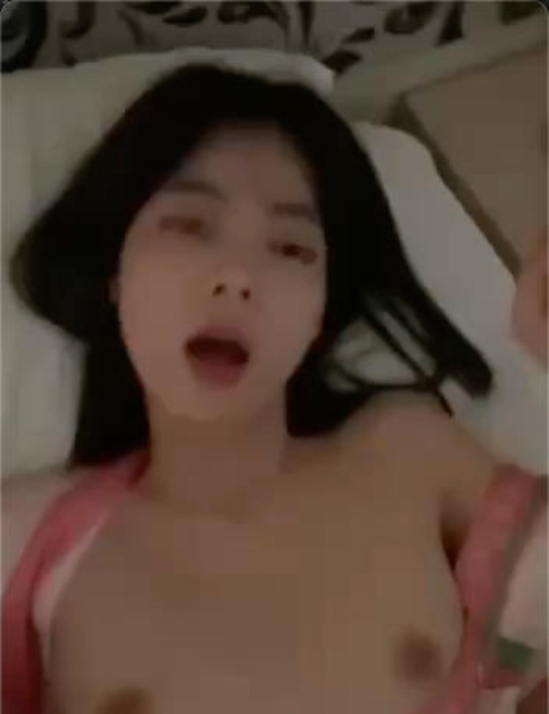 上海电力大学社团主席不雅视频流出 性欲旺盛约炮上瘾 外头当母狗被狠狠抽插 被男友发现后怒爆私拍外流泄密 - 18AV